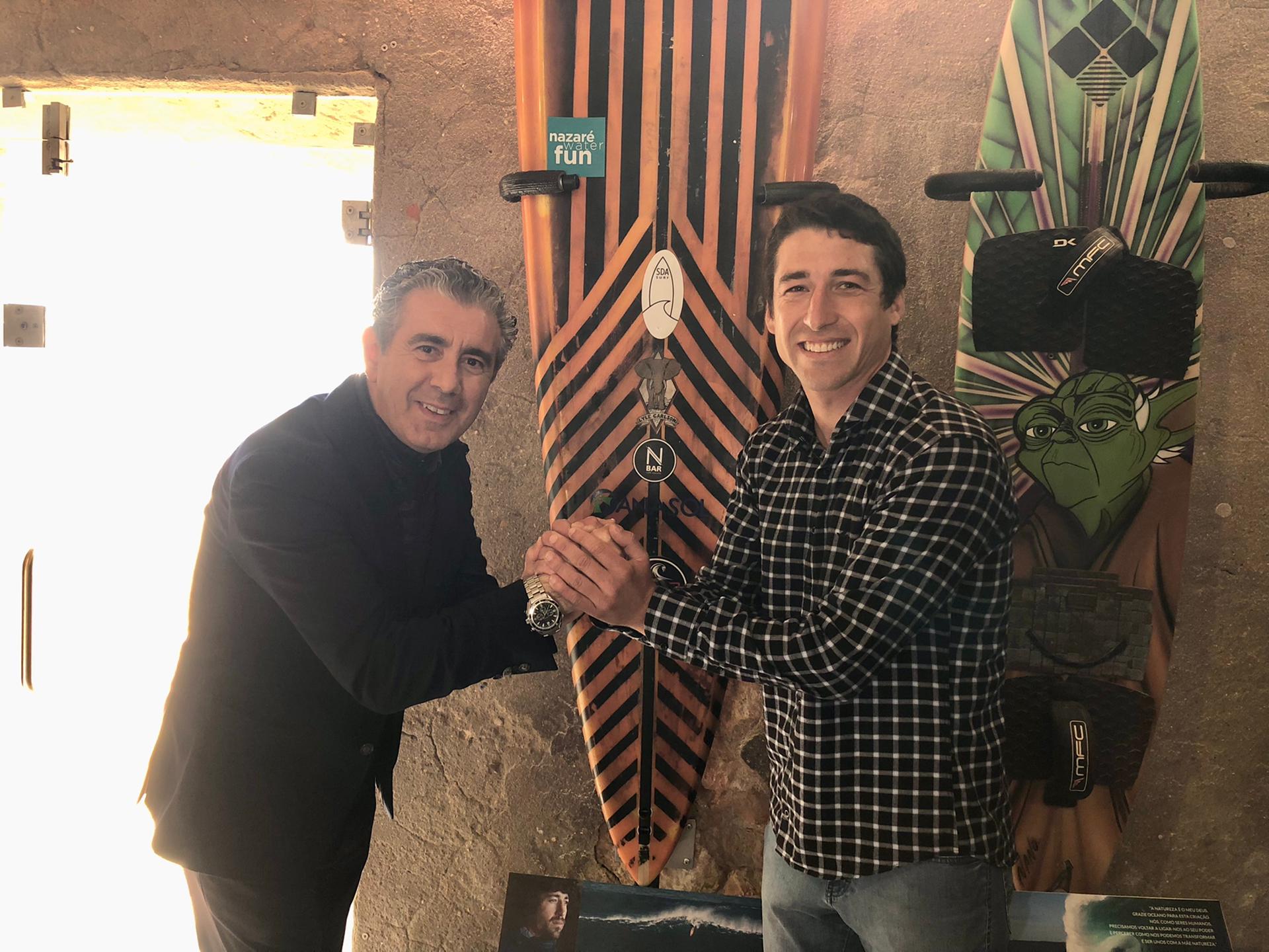 Vinicius dos Santos representado no projecto ‘Surfer Wall’